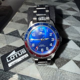 Reloj Lotus Azul y rojo, Plateado Nuevo