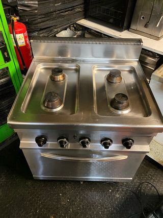 Cocina Industrial 4 fuegos