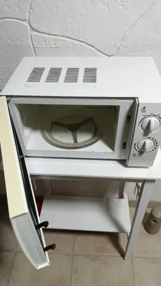 Microondas Kunft como nuevo