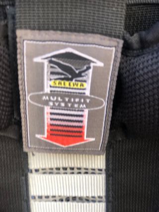 Mochila porta bebé Salewa trekking