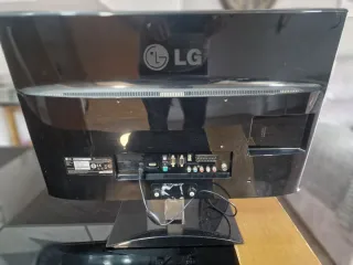 Monitor LG 22 Full HD