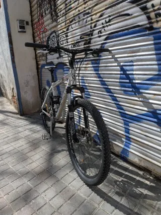 MERIDA TFS MTB bicicleta