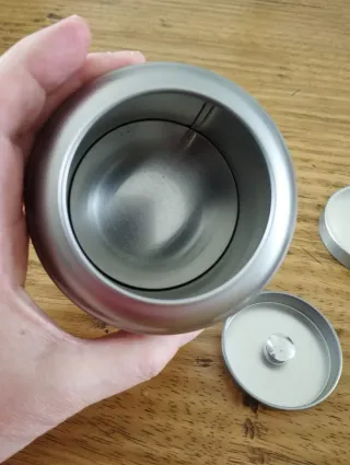 Scatolina in latta argentata