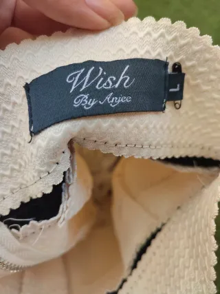 Falda elegante blanca con flores