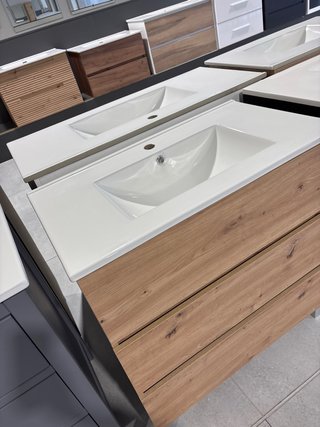 Mueble de baño 80cm roble con patas