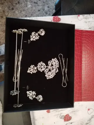 Aderezo de niña plateado