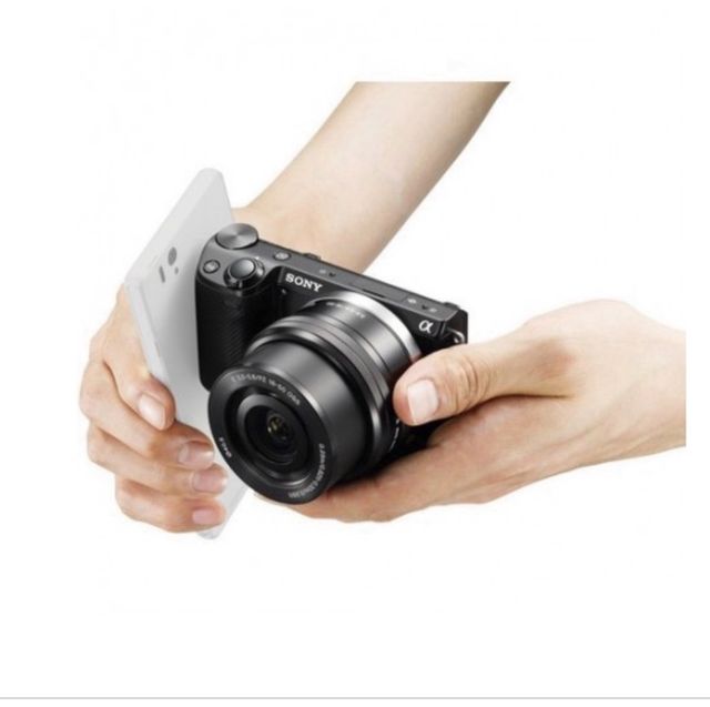 Cámara Sony NEX-5T 16-50mm Negra