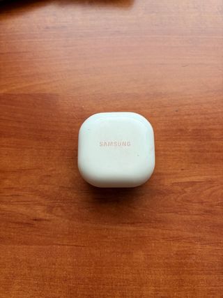 Samsung Galaxy Buds 2 - Derecho no funciona