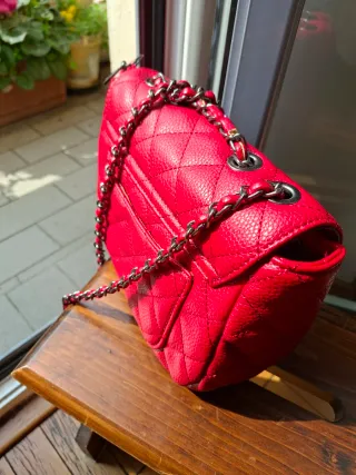 Borsetta donna trapuntata con catena