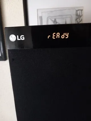 Torre de Sonido LG Negra