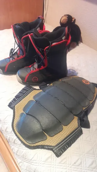 Botas Snowboard + Espaldera Protectora