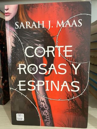 Una corte de rosas y espinas