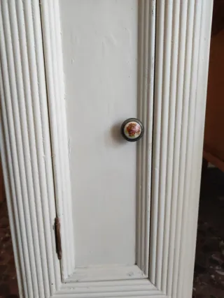 Mueble columna blanco madera