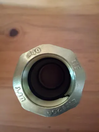 10 unidades precio por unidad Manguito Unión Latón