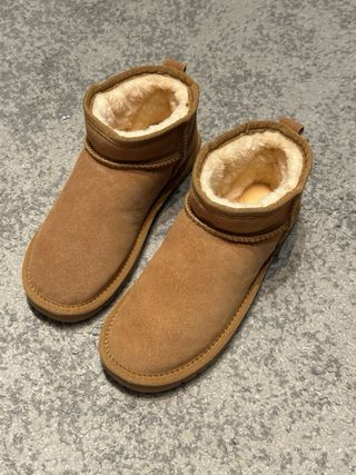 Botas UGG Classic Ultra Mini Talla 38 Mujer