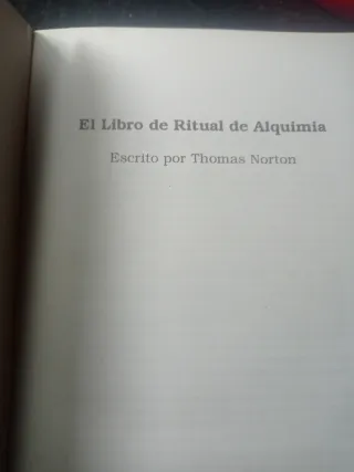 El libro de ritual de alquimia