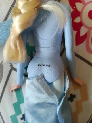 Muñecas Princesas Disney y Barbie