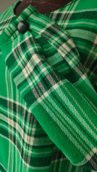 Top de cuadros verde y multicolor