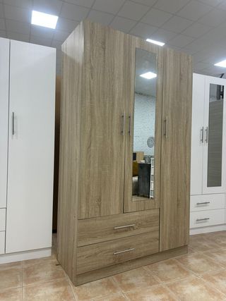 Armario 3 puertas cajones y espejo NUEVO