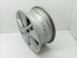 LLANTA TOYOTA AURIS 734522