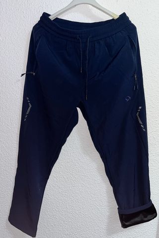 Pantalón azul deportivo