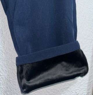 Pantalón azul deportivo