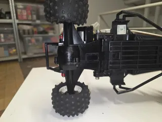 Nikko Rhino Bison Frame Buggy 1/10 Radio Control