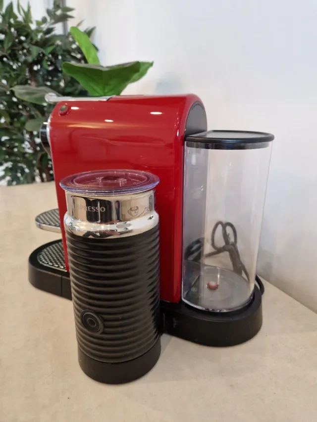 Cafetera Nespresso Citz + Aeroccino