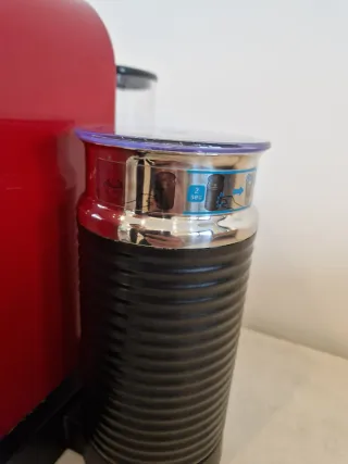 Cafetera Nespresso Citz + Aeroccino
