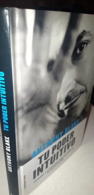 Tu poder intuitivo. Firmado por el autor