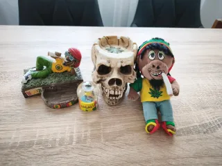 Bola de nieve con figura Legalize