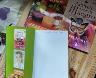 Lote 3 Libros Suzanne Powell (2 Firmados)