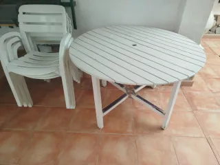 Mesa redonda jardín blanca