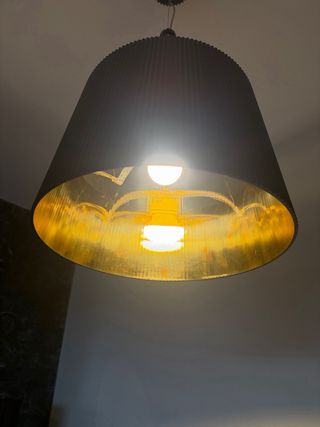 Lampada da soffitto Kartell nera