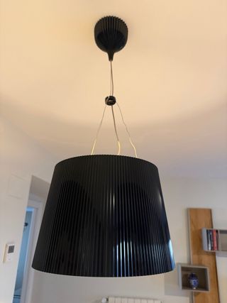 Lampada da soffitto Kartell nera