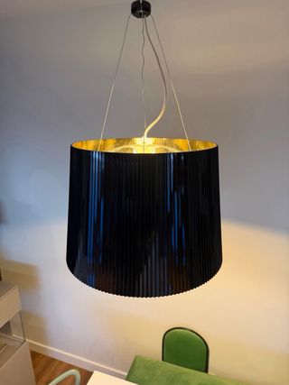 Lampada da soffitto Kartell nera