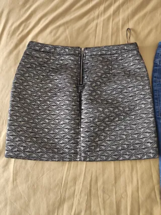 Falda plateada y vaquera mujer Marca mango, tribun