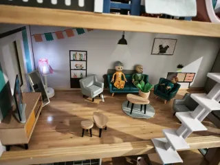 Casa de muñecas Lidl grande de madera