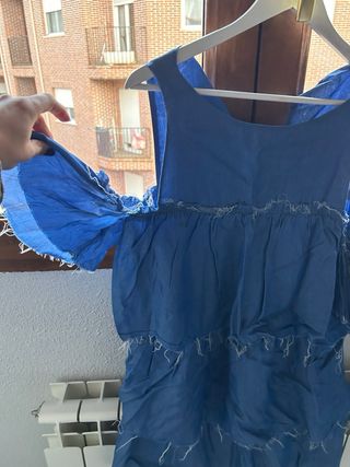 Vestido Zara azul con volantes