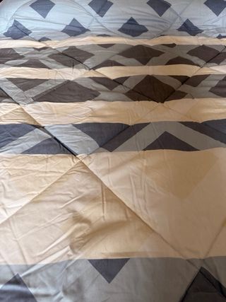 Edredón reversible azul y blanco para cama de 150c