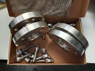 4 separadores Seat córdoba,Toledo,Ibiza,etc