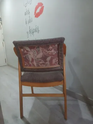 Silla Comedor Madera con Brazos Tapizada