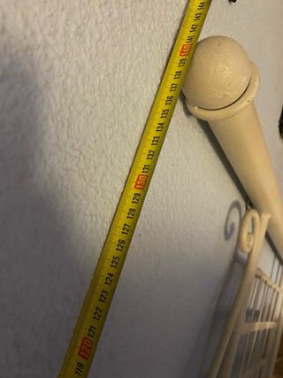 Cabecero de metal beige