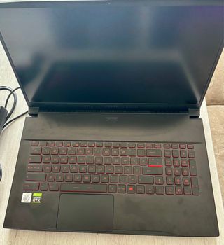 MSI GF75 Thin 10SER-427XES Portátil