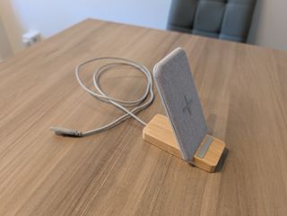 2 Bases de carga inalámbrica para móvil