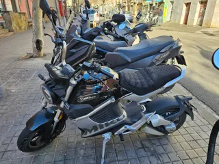 Moto Eléctrica Sunra Miku Super 125