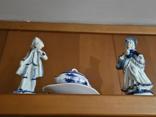 Figuras de porcelana estilo antiguo