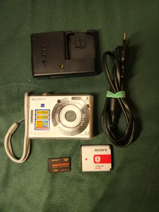 Sony Cybershot DSC-W35