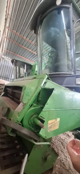 Cosechadora John Deere 1085