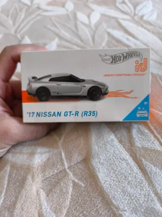 Hot Wheels id '17 Nissan GT-R (R35)